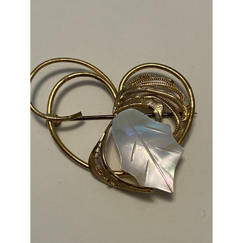 Carved Mother of Pearl and Goldtone Filigree Scrolled Leaf Brooch Vintage